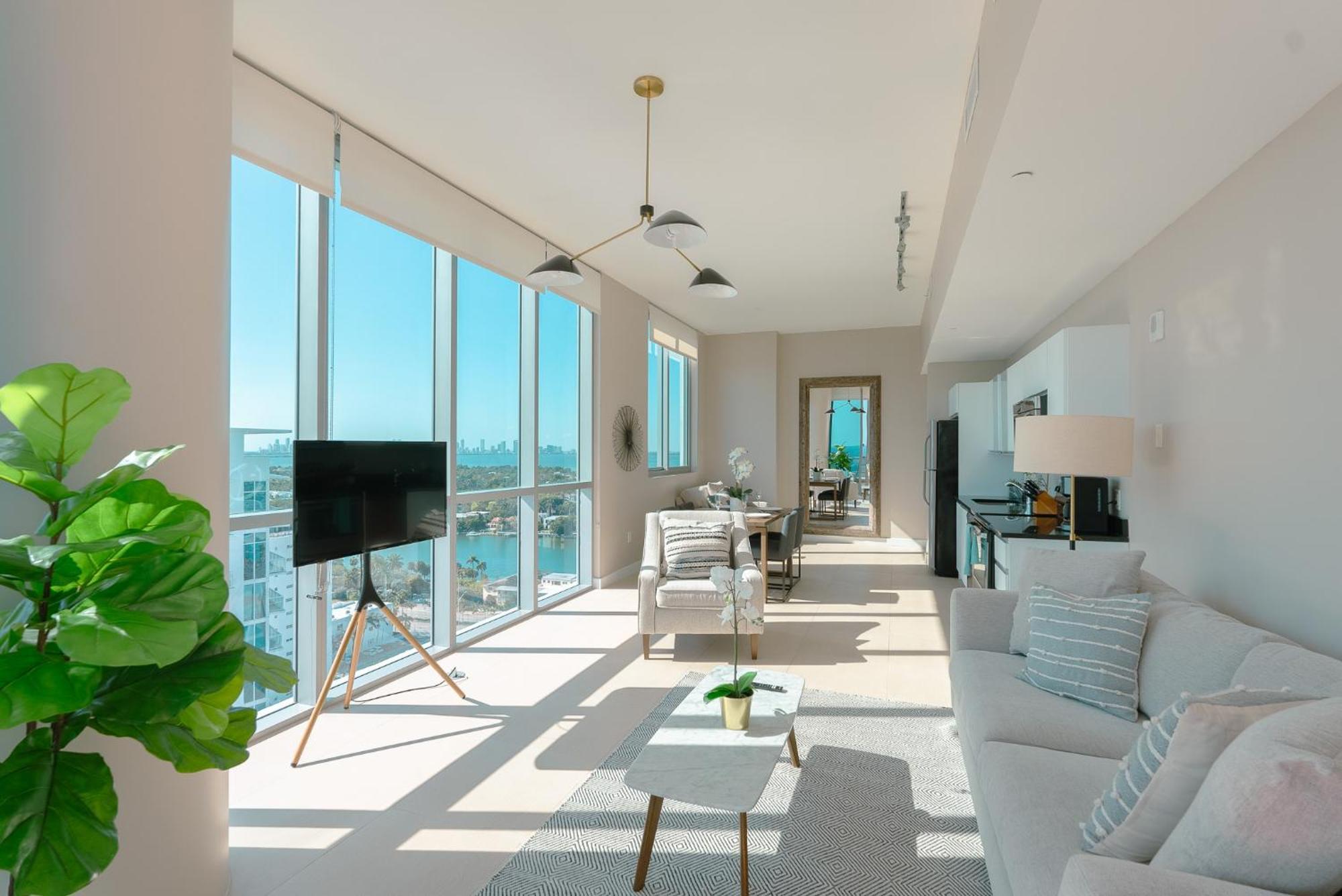 Monte Carlo Miami Beach Apartment Room photo