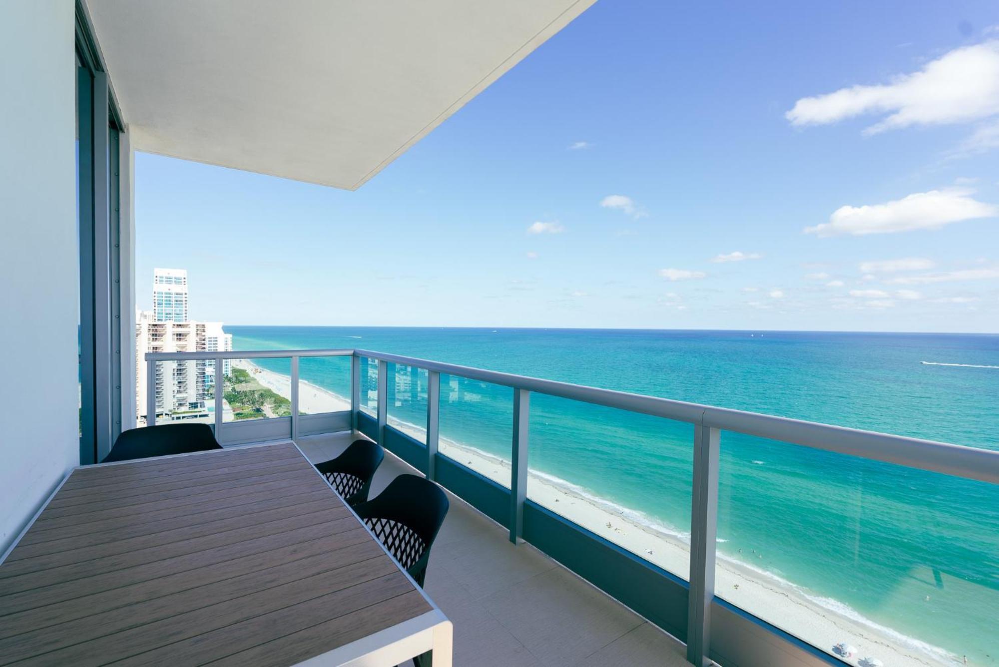 Monte Carlo Miami Beach Apartment Room photo