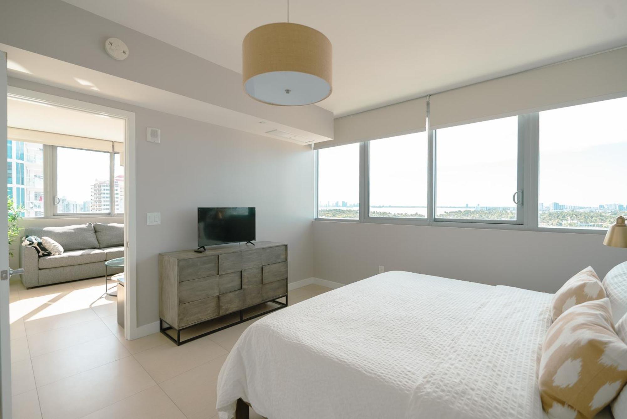 Monte Carlo Miami Beach Apartment Room photo