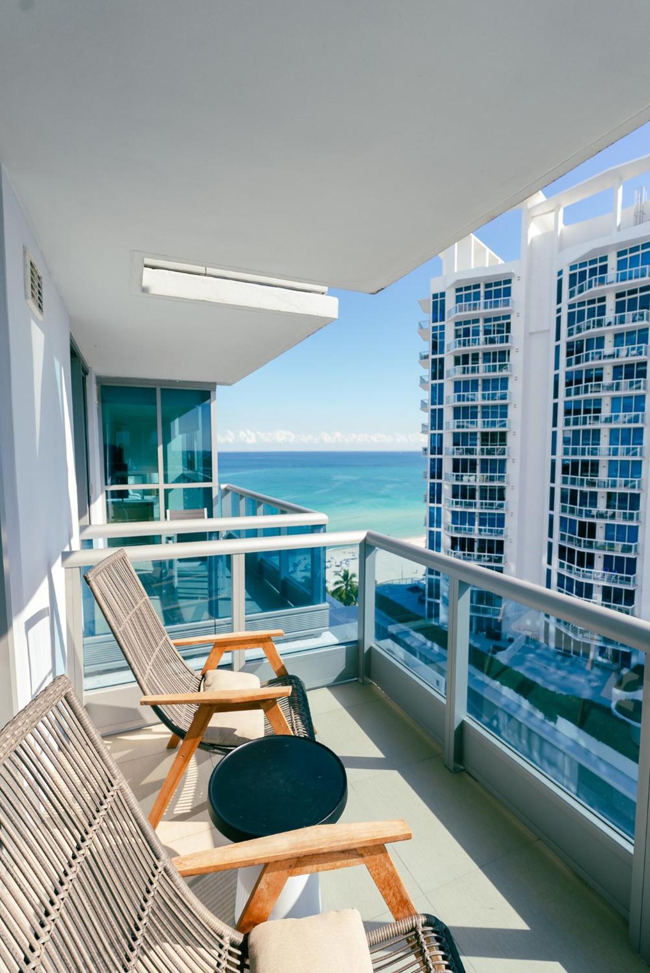 Monte Carlo Miami Beach Apartment Room photo